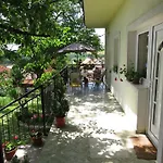 公寓 克维拉吉公寓酒店 *
