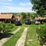 克维拉吉公寓酒店