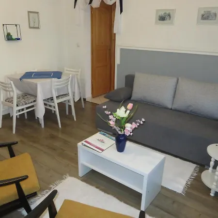 Kővirág Apartman