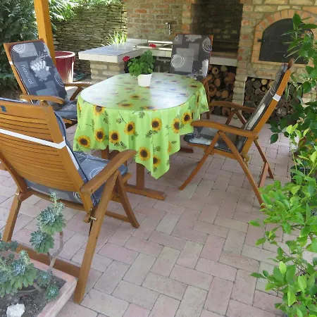 Апартаменты Kovirag Хевиз